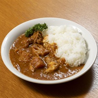 根菜トマトポークカレー180ｇ（1人前）